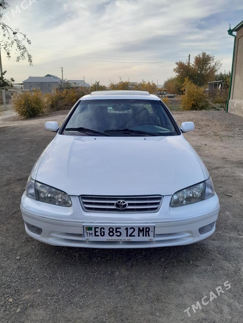 Toyota Camry 2000 - 177 000 TMT - Ёлётен - img 6