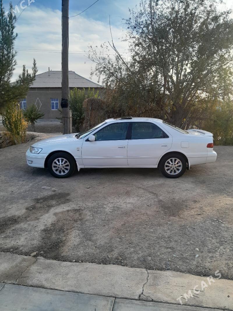 Toyota Camry 2000 - 177 000 TMT - Ёлётен - img 5