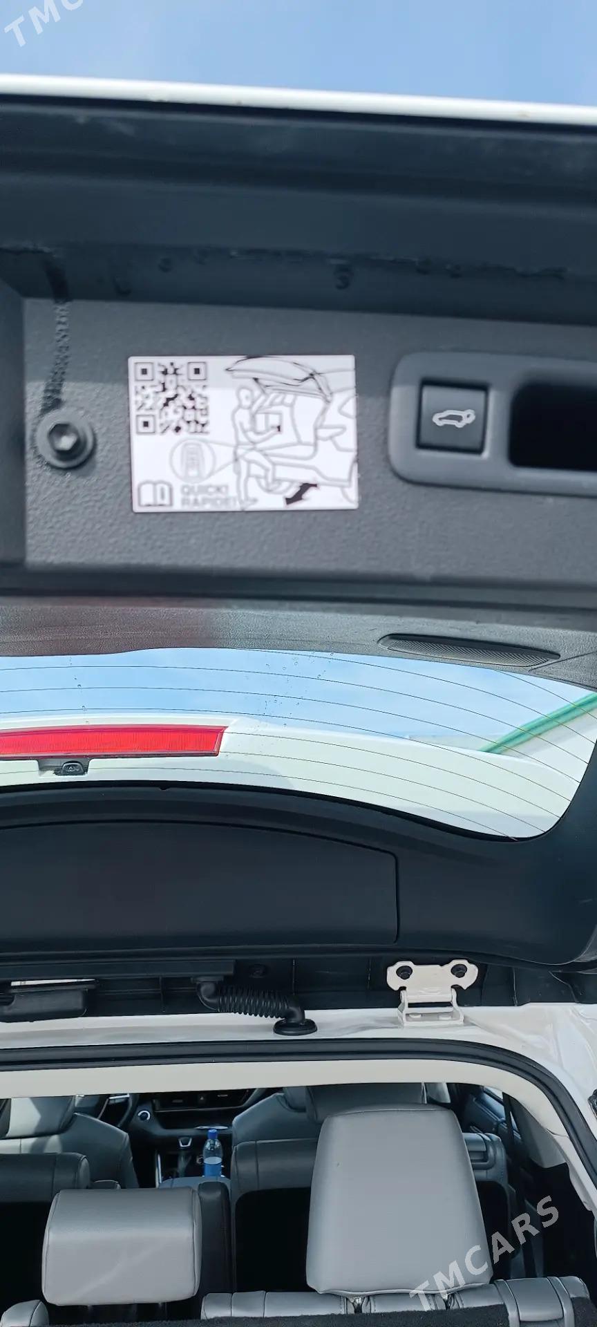 Toyota Highlander 2022 - 560 000 TMT - Мары - img 9