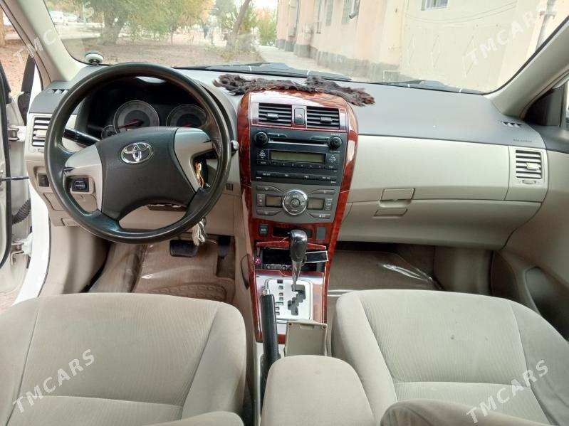 Toyota Corolla 2013 - 190 000 TMT - Район ст. Аэропорта, ул. Гагарина - img 6