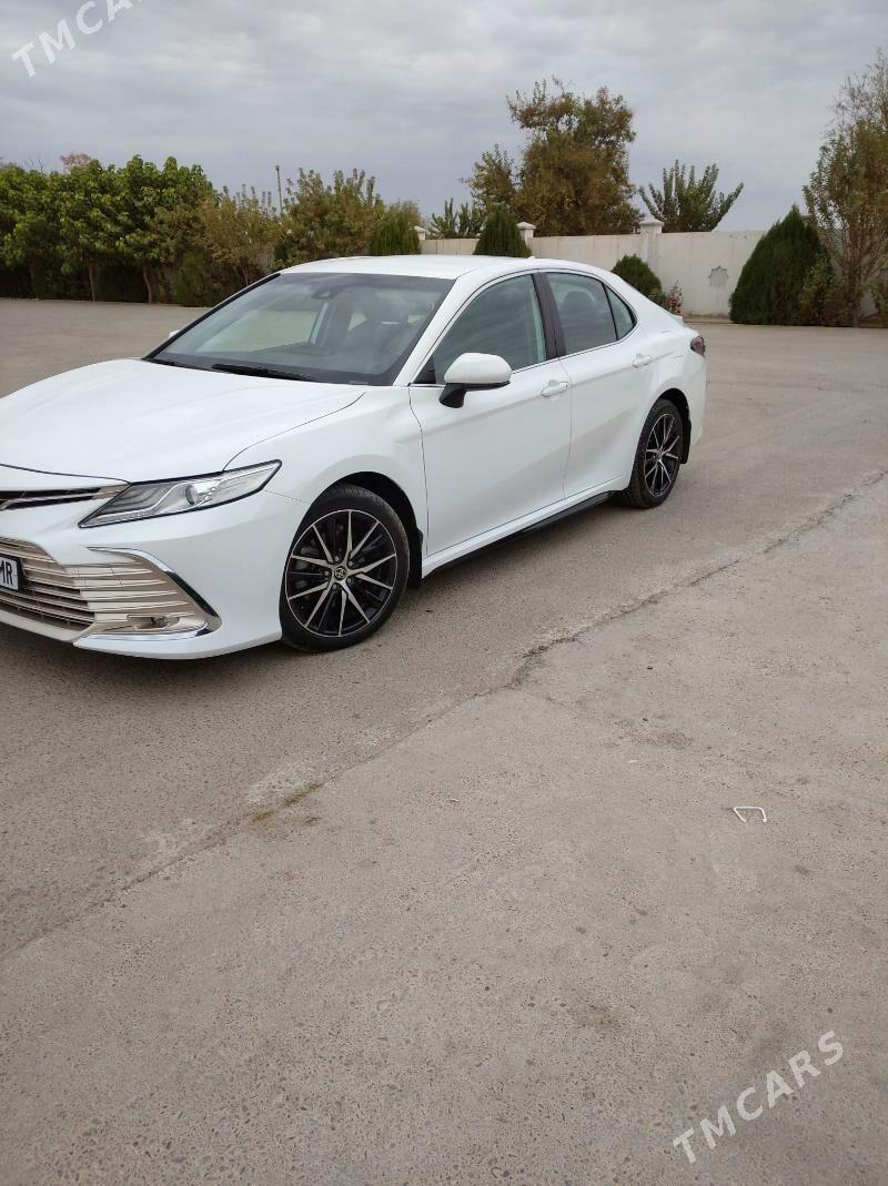 Toyota Camry 2021 - 340 000 TMT - Sakarçäge - img 9