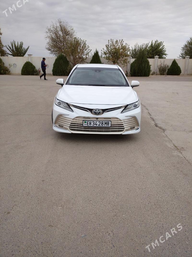 Toyota Camry 2021 - 340 000 TMT - Sakarçäge - img 10
