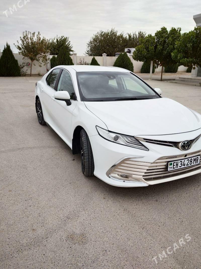 Toyota Camry 2021 - 340 000 TMT - Sakarçäge - img 7
