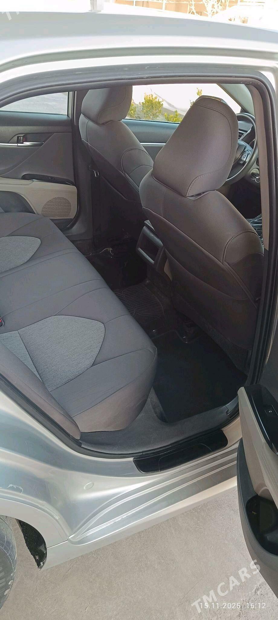 Toyota Camry 2019 - 270 000 TMT - Туркменабат - img 5