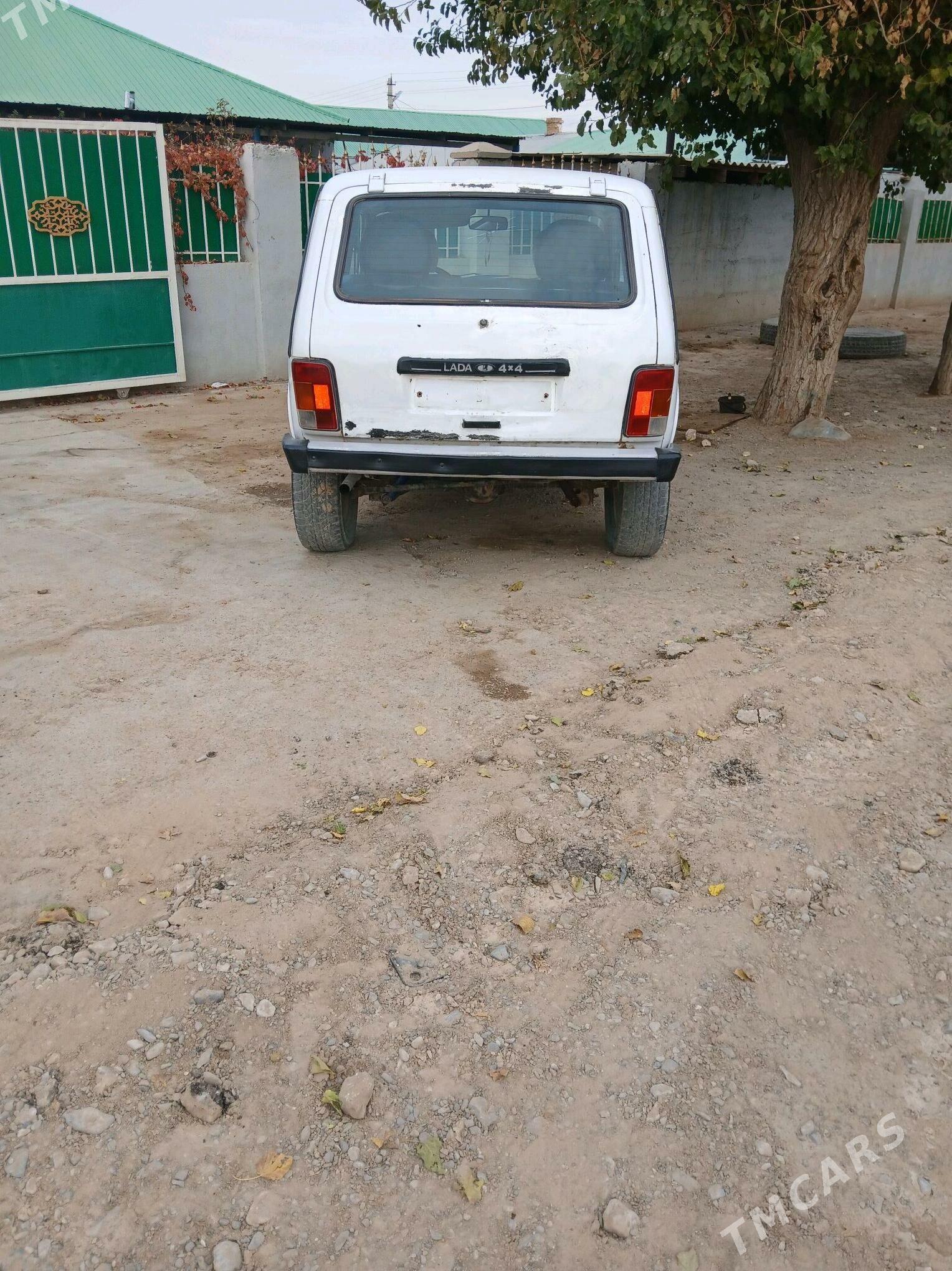 Lada Niva 2007 - 26 000 TMT - Яшлык - img 4