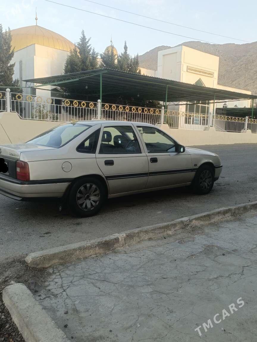 Opel Vectra 1990 - 48 000 TMT - Бахарден - img 2