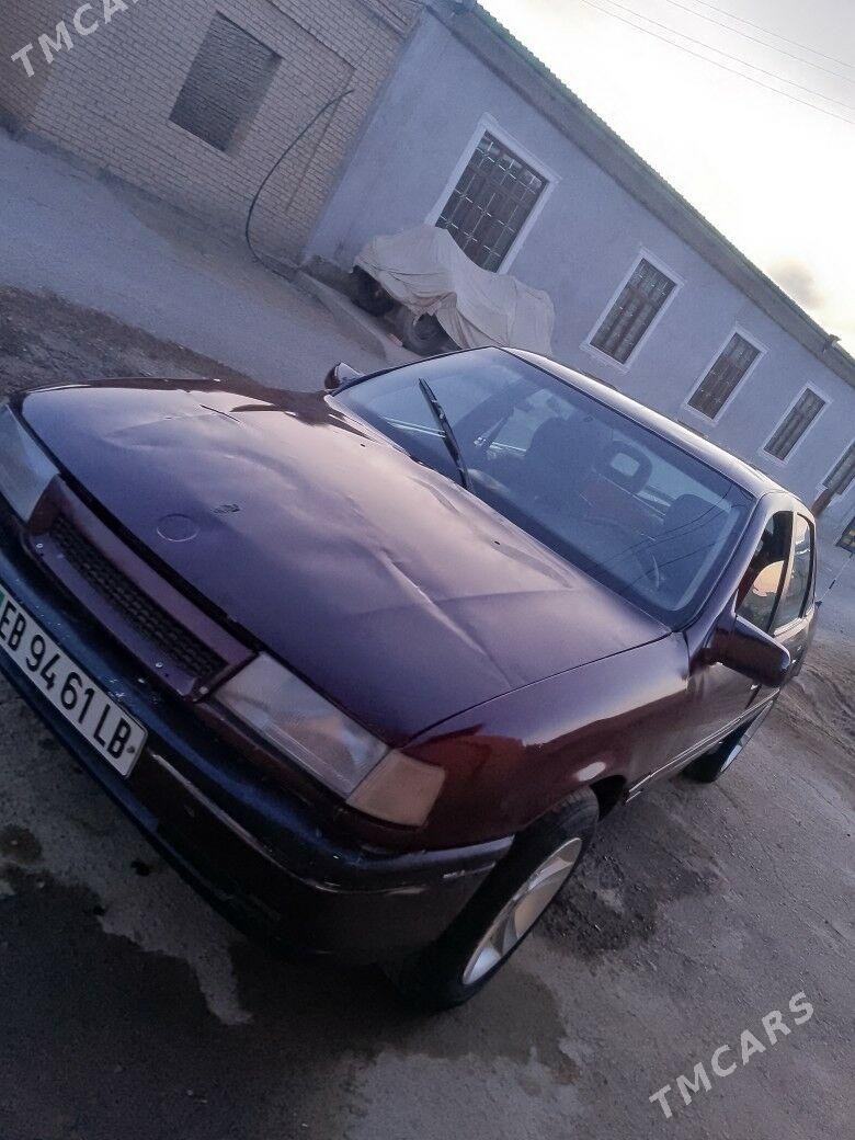 Opel Vectra 1991 - 25 000 TMT - Чарджоу - img 10
