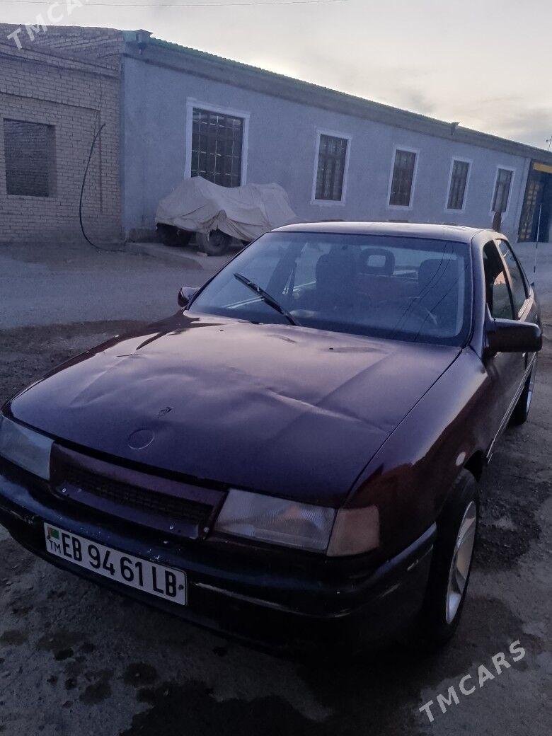 Opel Vectra 1991 - 25 000 TMT - Чарджоу - img 9