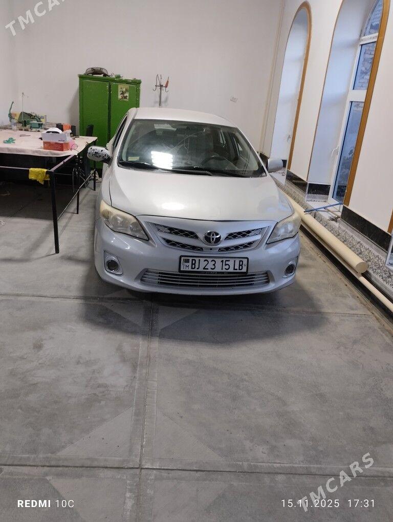 Toyota Corolla 2012 - 160 000 TMT - Türkmenabat - img 1