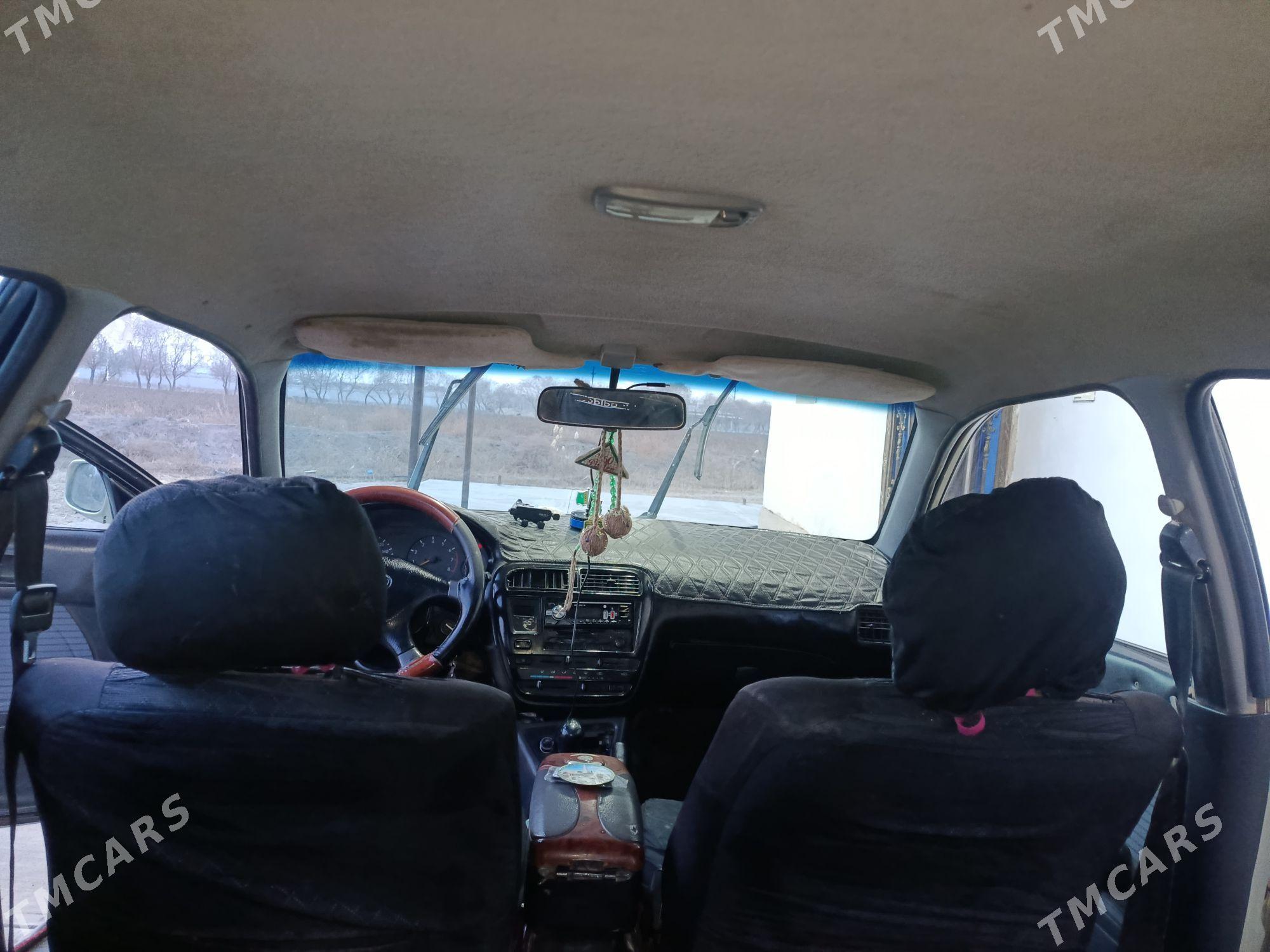 Toyota Carina 1994 - 60 000 TMT - Gubadag - img 7