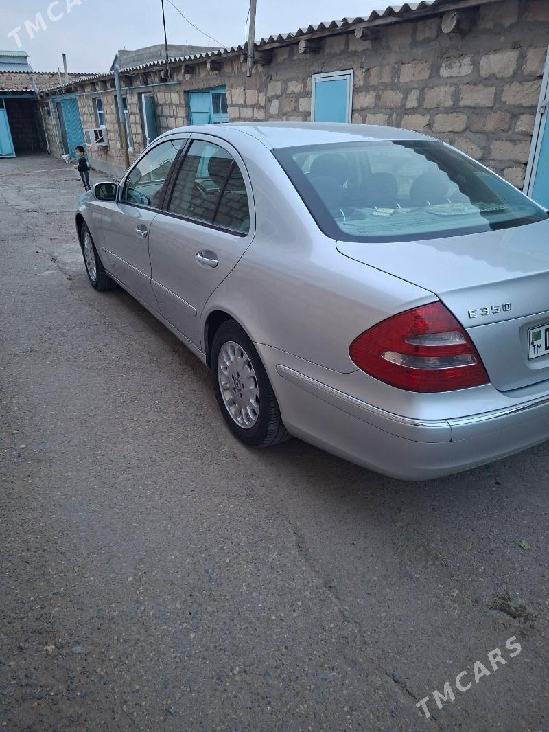 Mercedes-Benz E350 2005 - 150 000 TMT - Гызыларбат - img 3