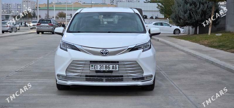 Toyota Sienna 2021 - 465 000 TMT - Мир 7 - img 2