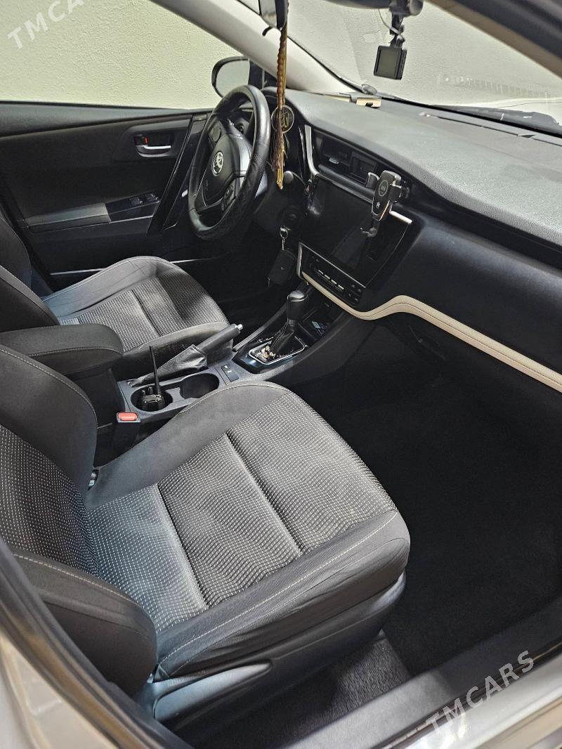 Toyota Corolla iM 2017 - 200 000 TMT - Туркменабат - img 5