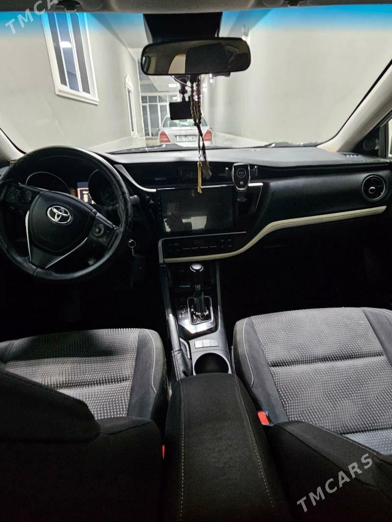 Toyota Corolla iM 2017 - 200 000 TMT - Туркменабат - img 9