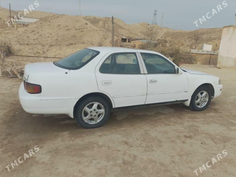 Toyota Camry 1992 - 75 000 TMT - Махтумкули - img 3