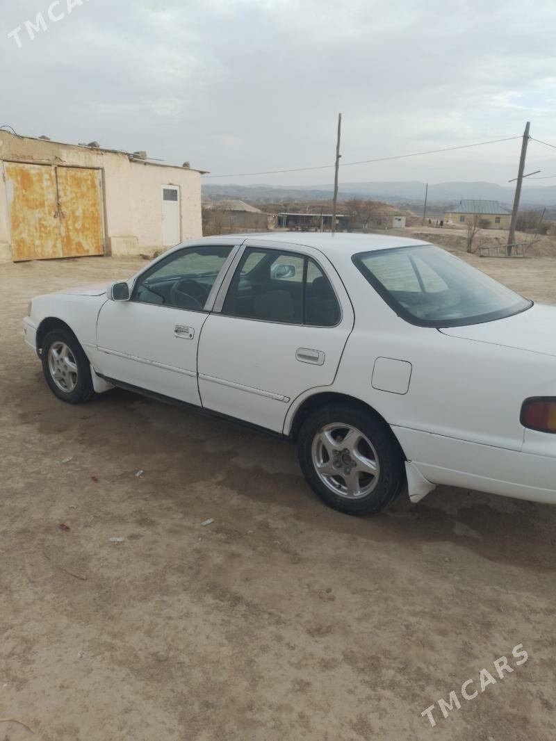 Toyota Camry 1992 - 75 000 TMT - Махтумкули - img 1