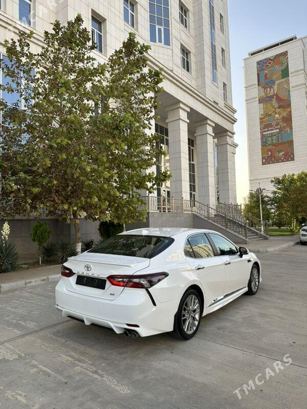 Toyota Camry 2022 - 347 000 TMT - Ашхабад - img 4