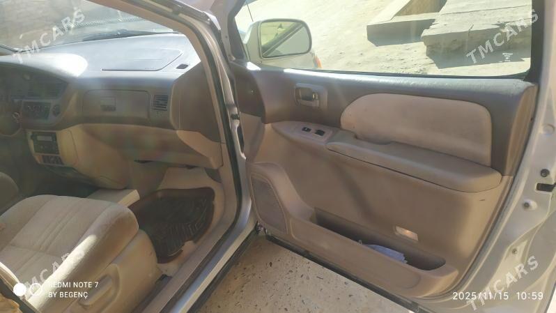 Toyota Sienna 2002 - 150 000 TMT - Kerki - img 5