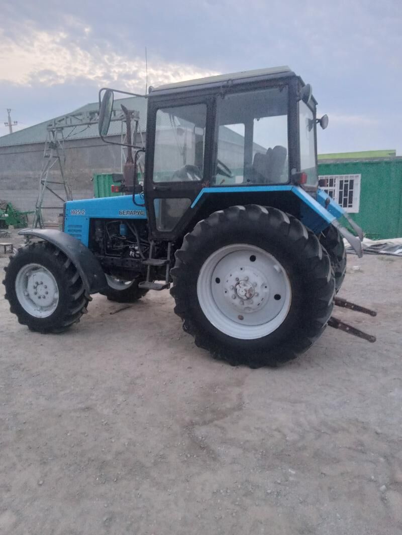 MTZ 82 2015 - 500 000 TMT - Änew - img 4