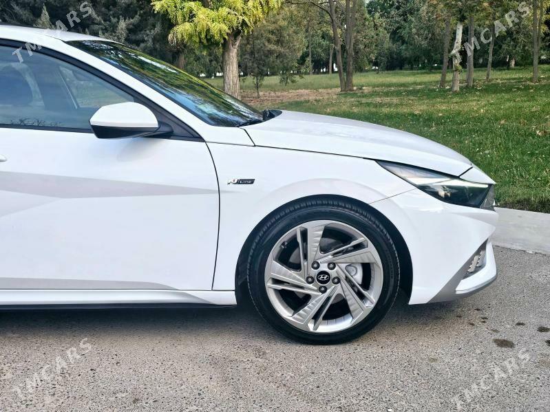 Hyundai Elantra 2023 - 305 000 TMT - Ашхабад - img 4