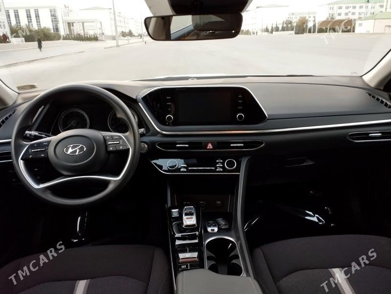 Hyundai Sonata 2022 - 290 000 TMT - Büzmeýin - img 6