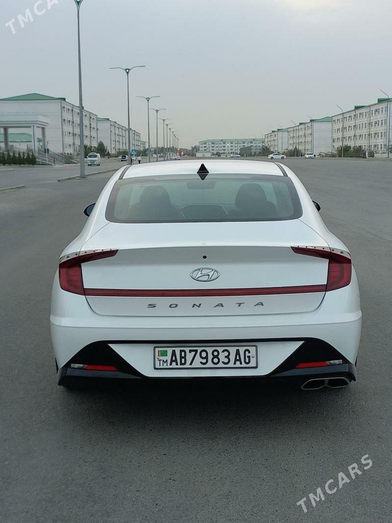 Hyundai Sonata 2022 - 290 000 TMT - Büzmeýin - img 8
