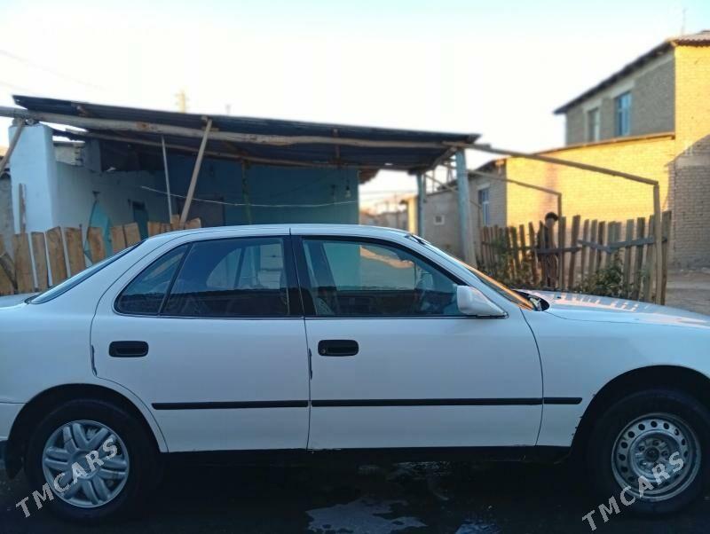 Toyota Camry 1992 - 70 000 TMT - Boldumsaz - img 3