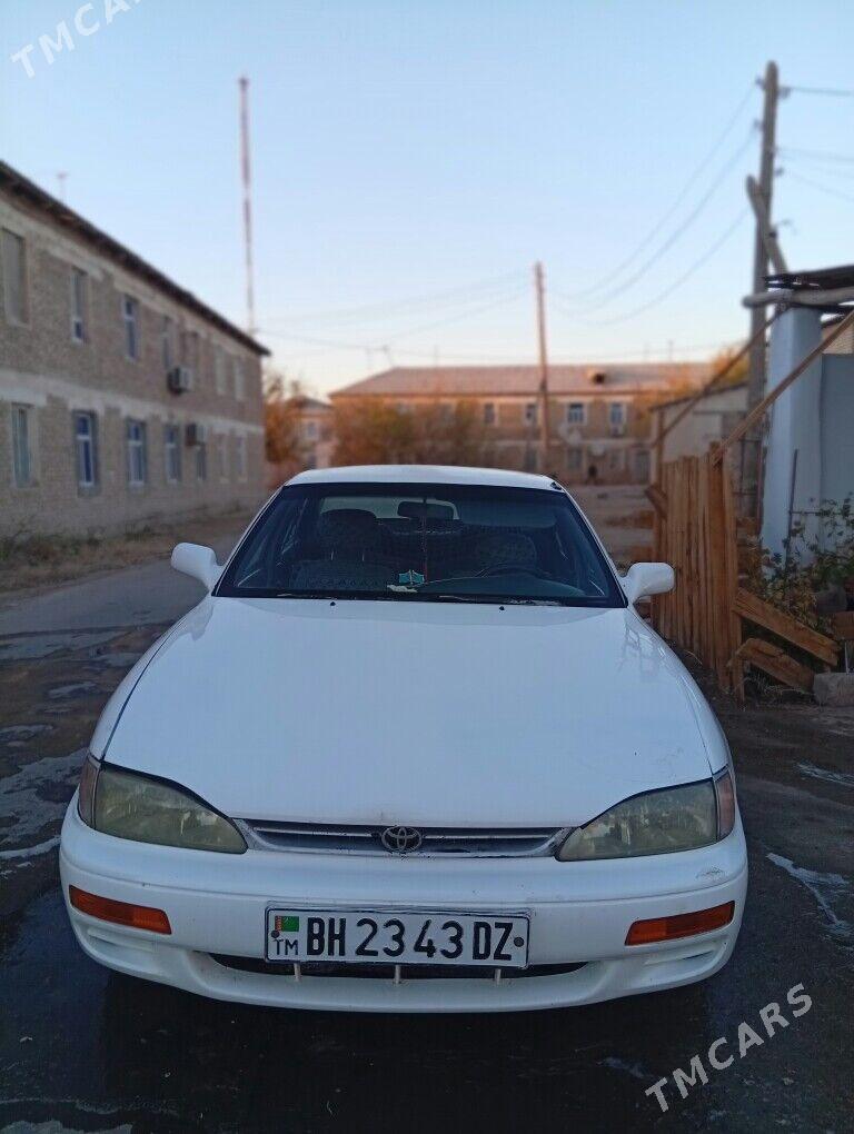 Toyota Camry 1992 - 70 000 TMT - Boldumsaz - img 1