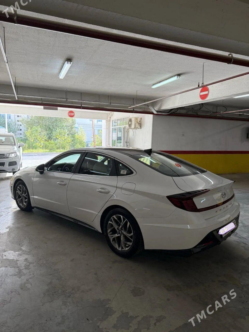 Hyundai Sonata 2022 - 343 000 TMT - Ашхабад - img 2