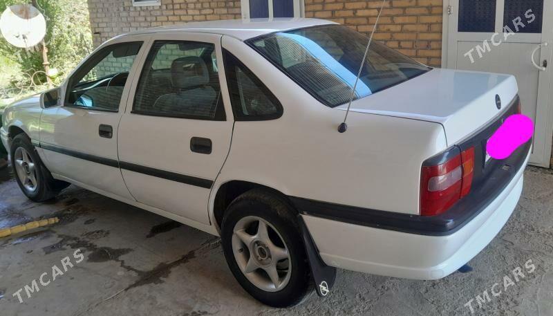 Opel Vectra 1994 - 50 000 TMT - Мургап - img 2