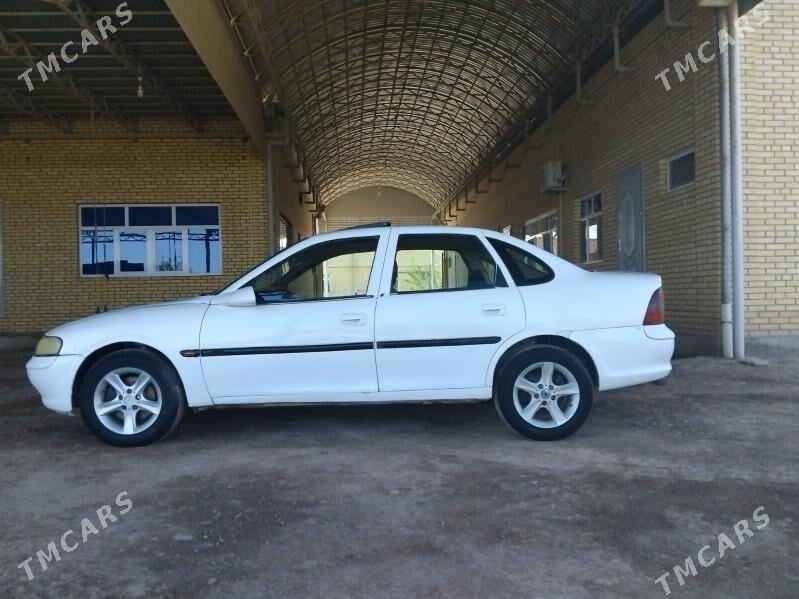 Opel Vectra 1996 - 53 000 TMT - Мургап - img 4