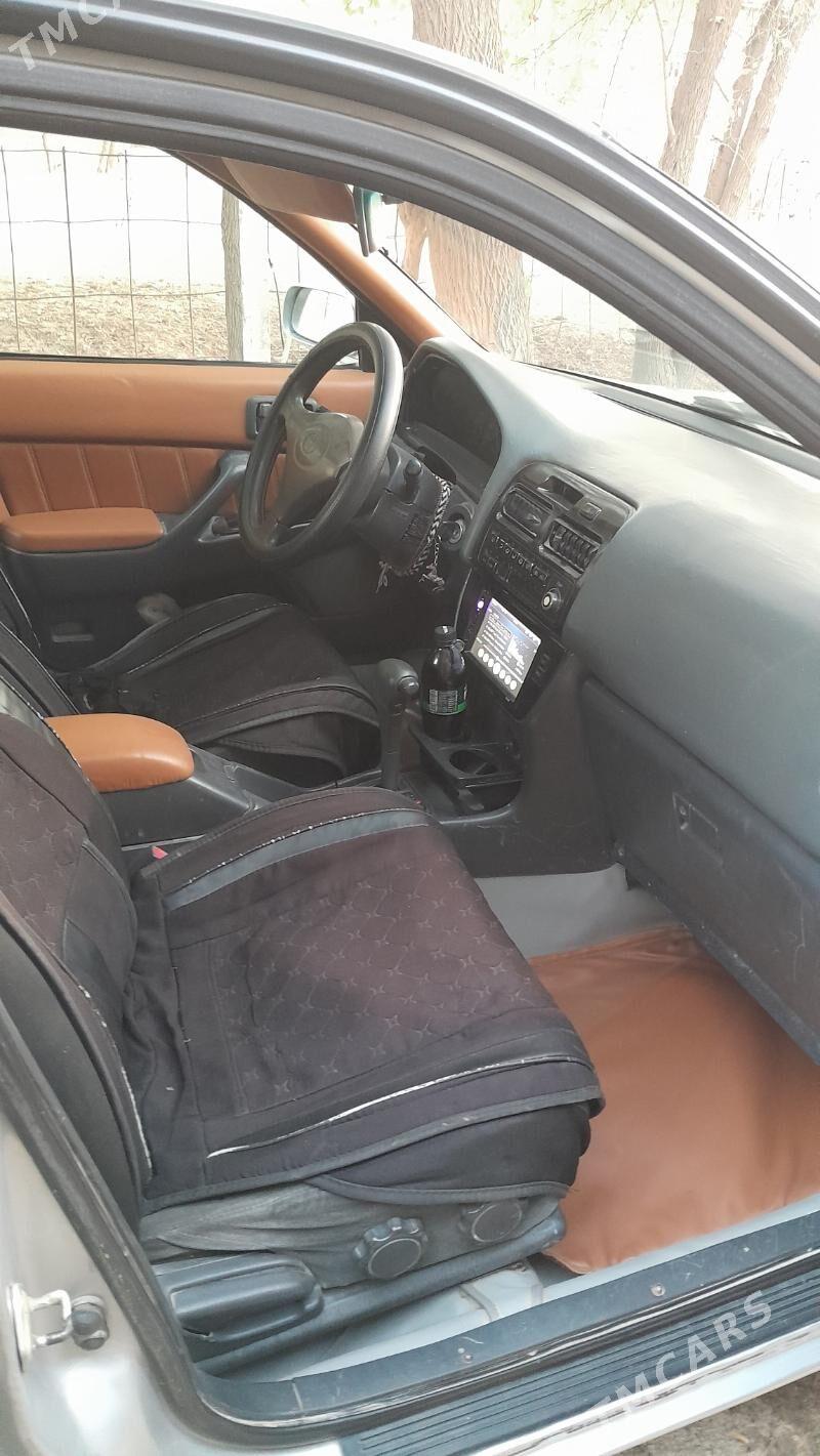 Toyota Camry 1995 - 63 000 TMT - Теджен - img 3
