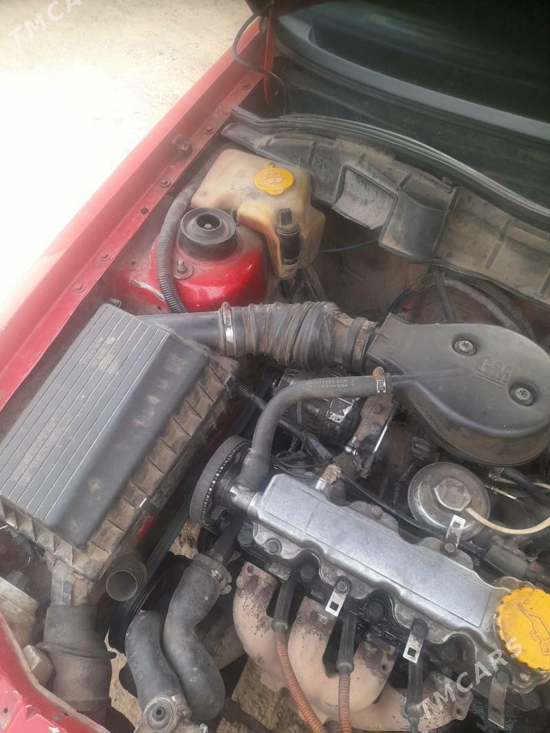 Opel Astra 1992 - 30 000 TMT - Болдумсаз - img 2
