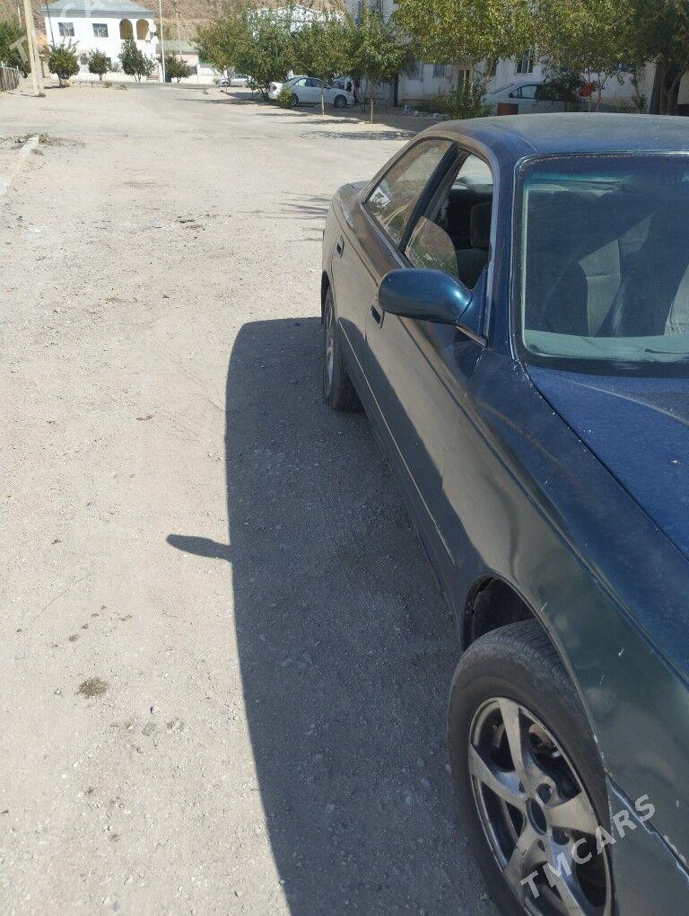 Toyota Mark II 1993 - 30 000 TMT - Балканабат - img 4