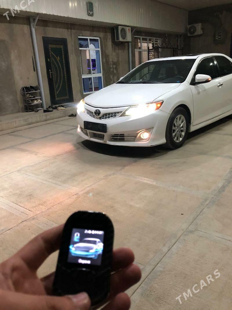 Toyota Camry 2012 - 240 000 TMT - Kaka - img 3