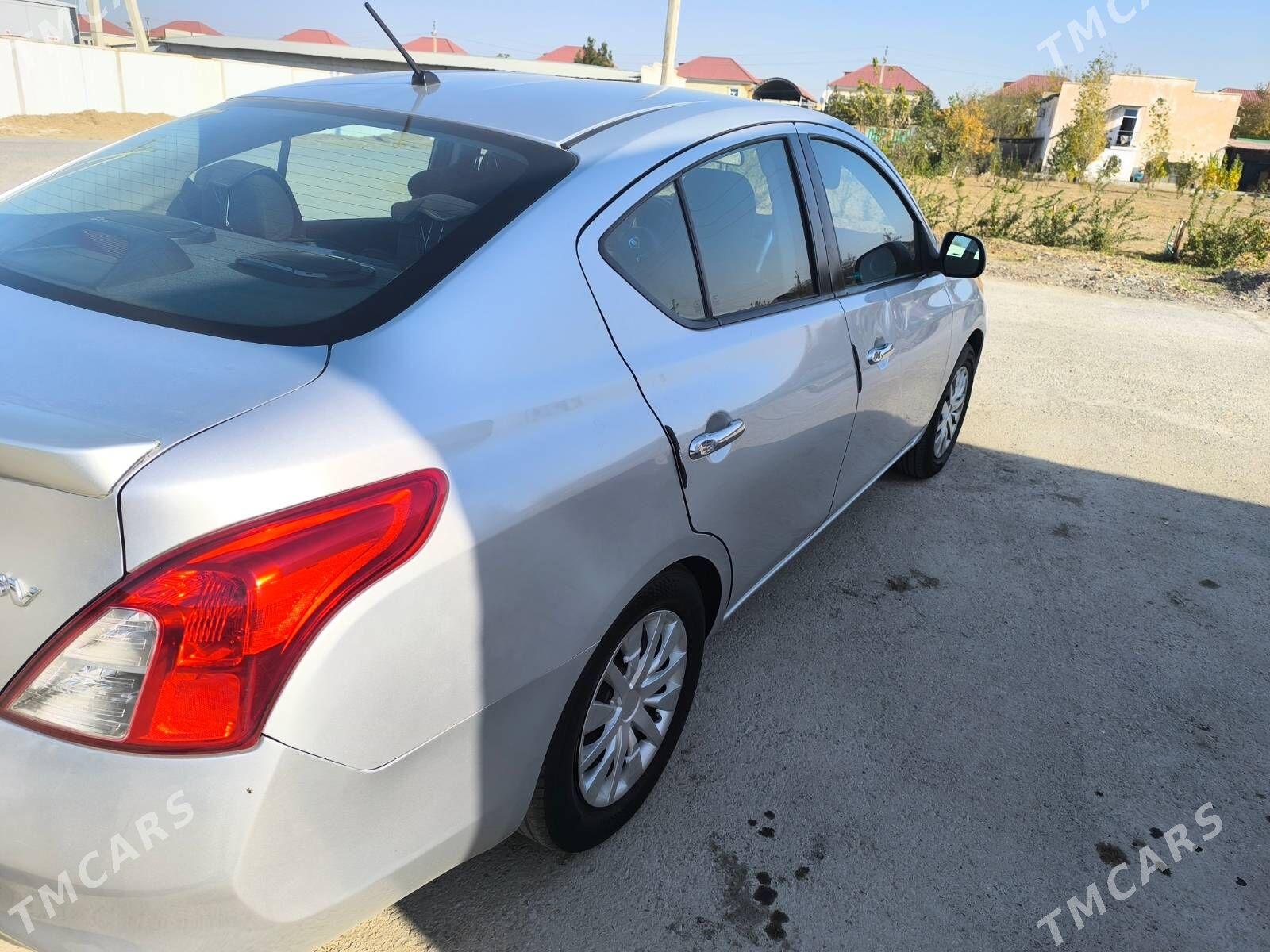 Nissan Versa 2012 - 120 000 TMT - Ашхабад - img 3