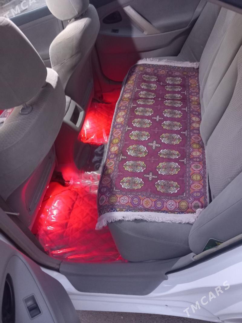 Toyota Camry 2007 - 125 000 TMT - Гёкдепе - img 7