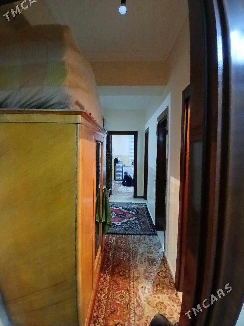 Taslama 4/3 etazy 3 komnat - Aşgabat - img 4