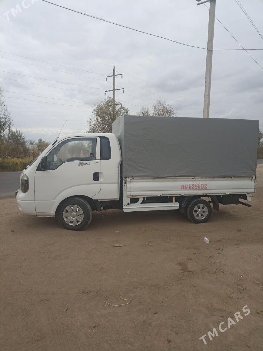 Kia Bongo 2004 - 120 000 TMT - Şabat etr. - img 4