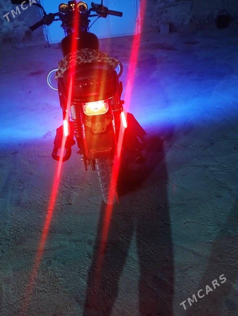 Fekon FK200-14G 2016 - 11 000 TMT - Бахарден - img 4