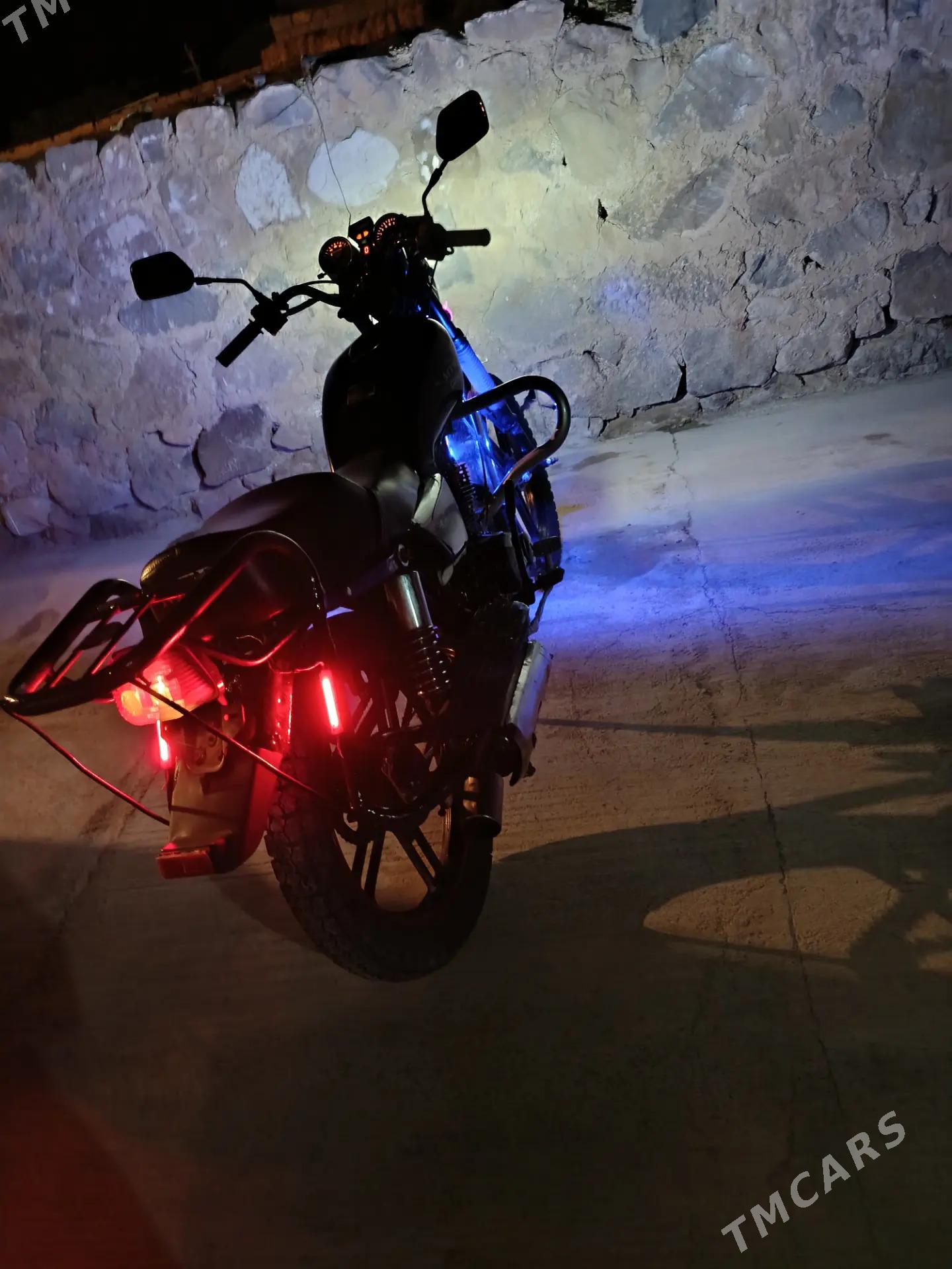 Fekon FK200-14G 2016 - 11 000 TMT - Бахарден - img 5