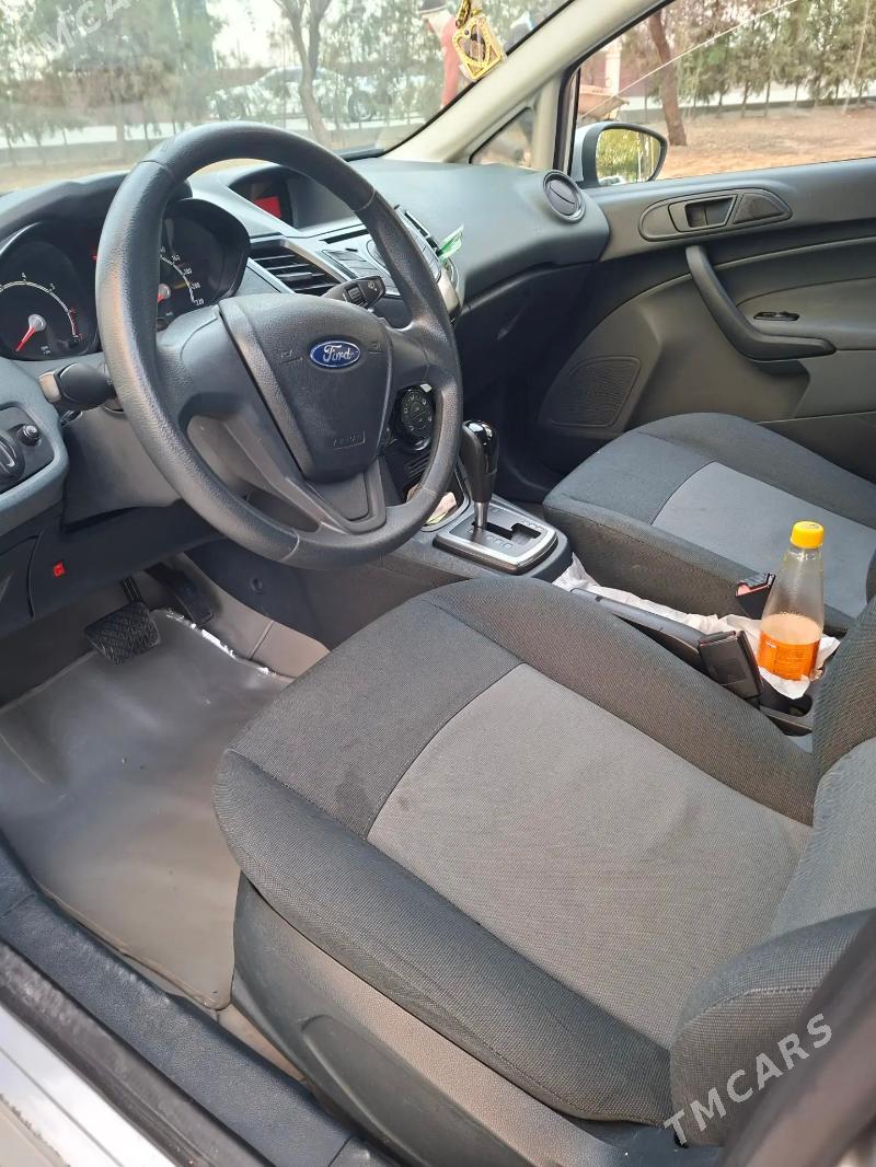 Ford Fiesta 2010 - 135 000 TMT - Aşgabat - img 5