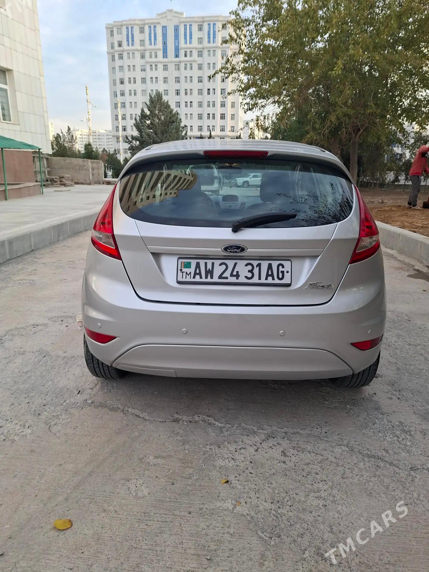 Ford Fiesta 2010 - 135 000 TMT - Aşgabat - img 2