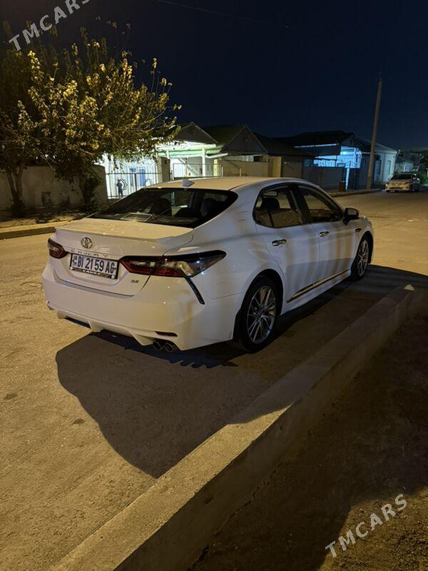 Toyota Camry 2021 - 315 000 TMT - Aşgabat - img 6