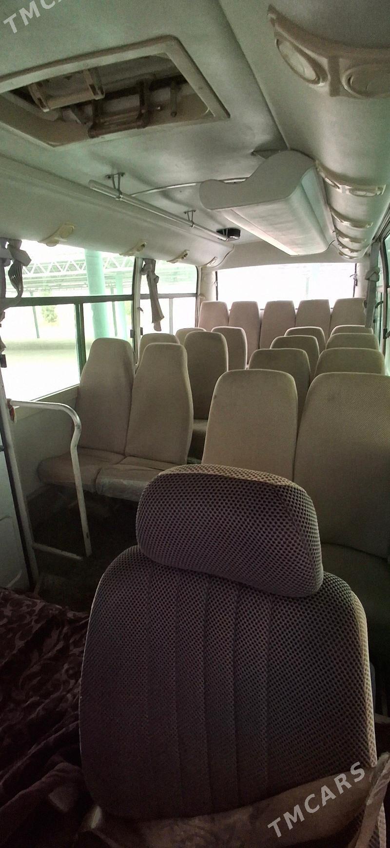 Toyota Coaster 2009 - 200 000 TMT - Köşi - img 4