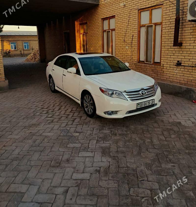 Toyota Avalon 2011 - 340 000 TMT - Çärjew - img 1