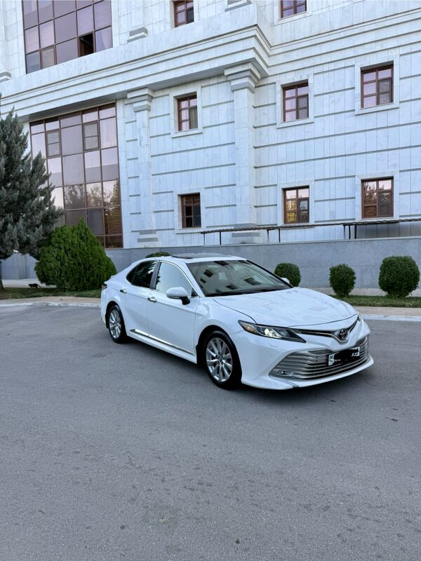 Toyota Camry 2018 - 299 000 TMT - Ашхабад - img 8