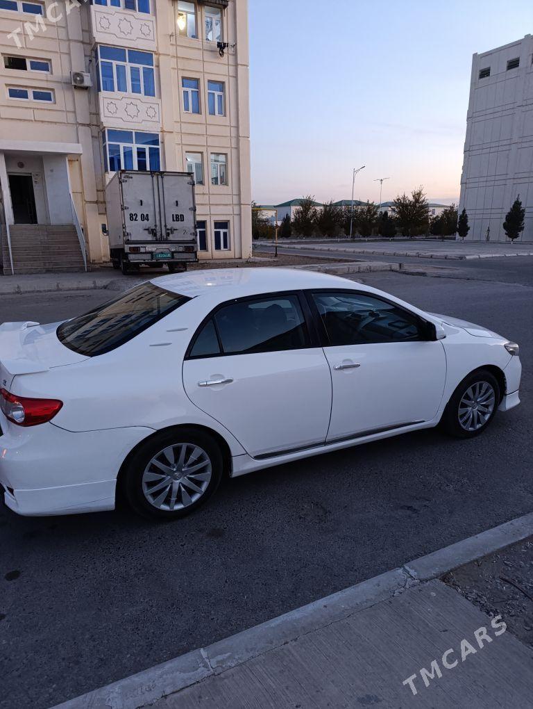 Toyota Corolla 2012 - 160 000 TMT - Туркменабат - img 4