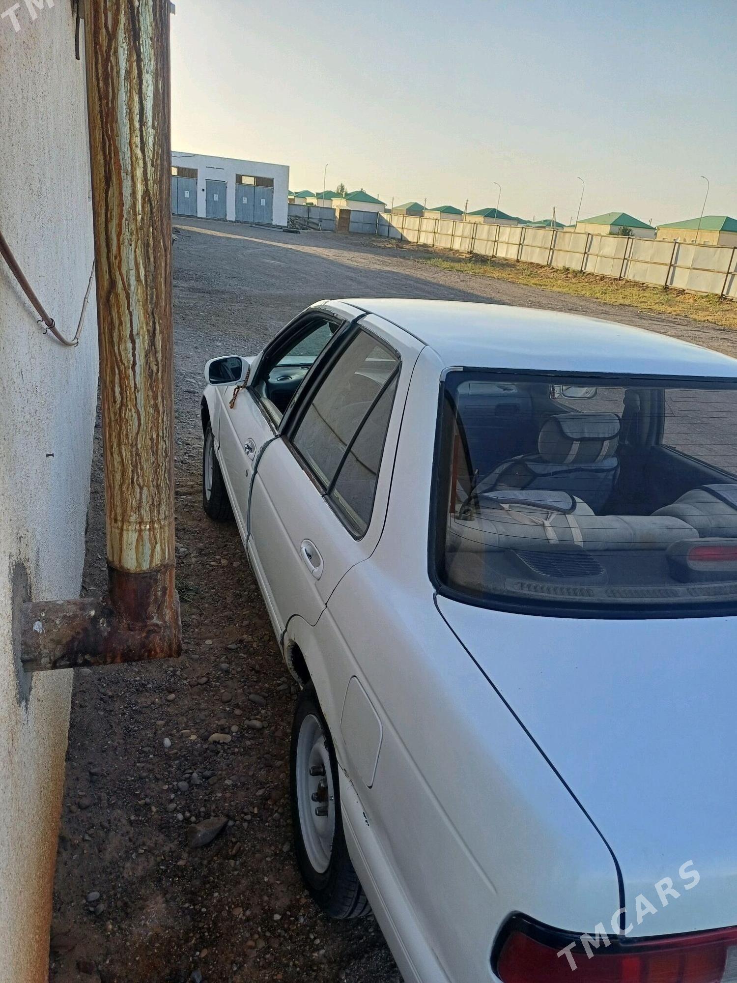 Nissan Sunny 1993 - 24 000 TMT - Байрамали - img 4