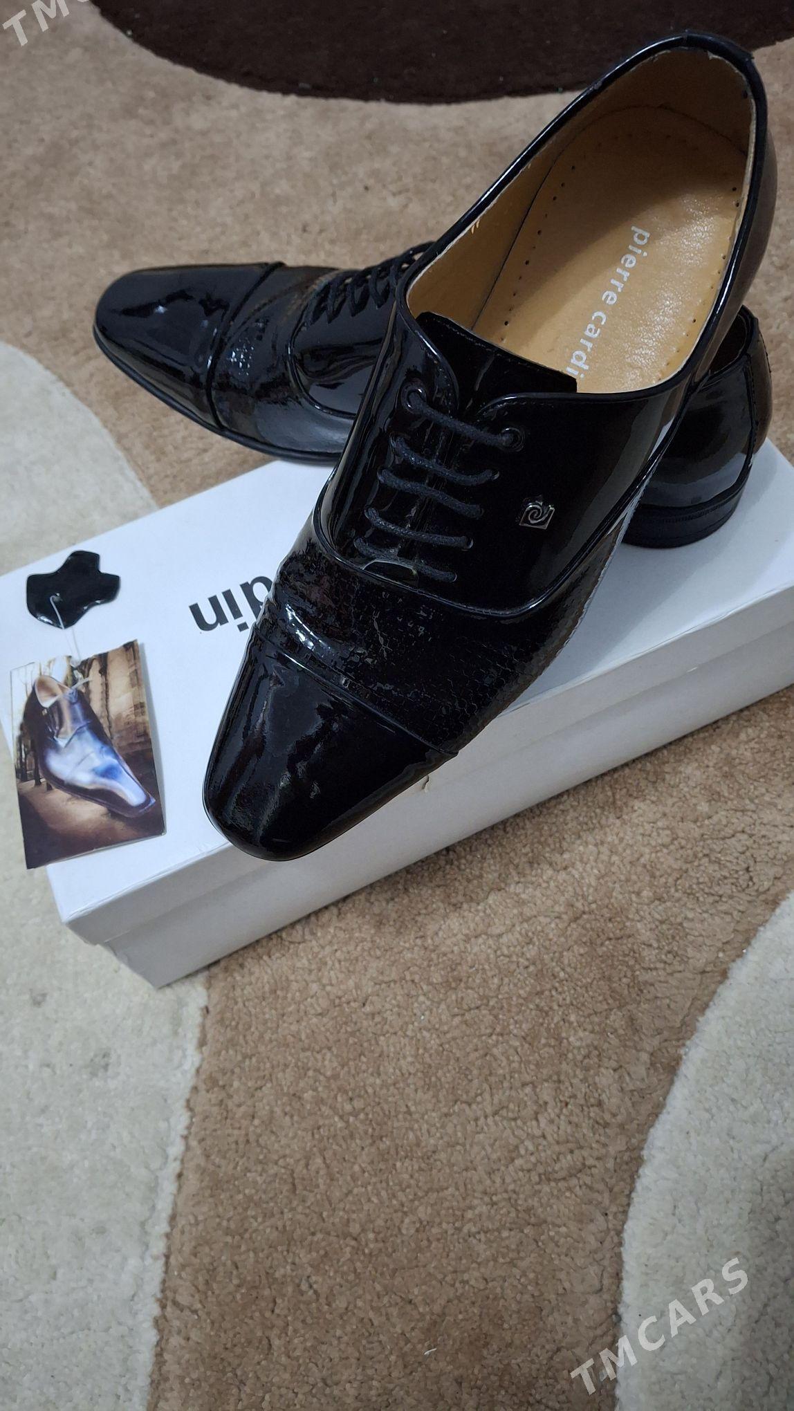 Original Pierre cardin köwiṣ - Туркменбаши - img 2